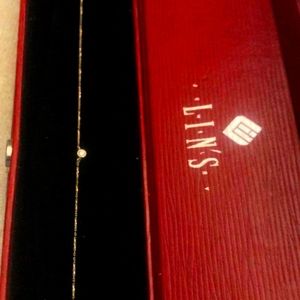 18k gold diamond solitaire necklace